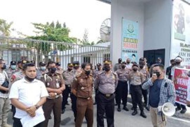 Wow! Sekretaris DPRD Riau Dituding Ancam Wartawan