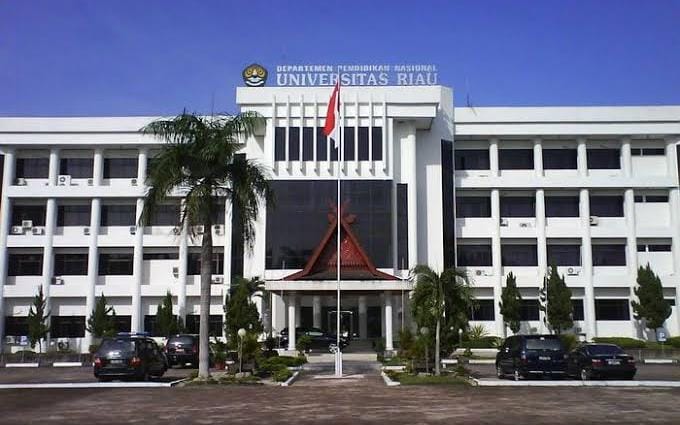 Geledah Rektorat Universitas Riau, KPK Amankan Dokumen Penerimaan Mahasiswa Baru