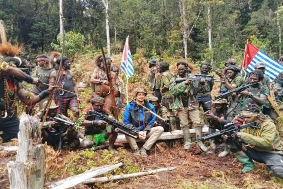 TNI Berduka! Seorang Prajurit TNI Gugur akibat Penyerangan KKB Papua Kembali Ditemukan