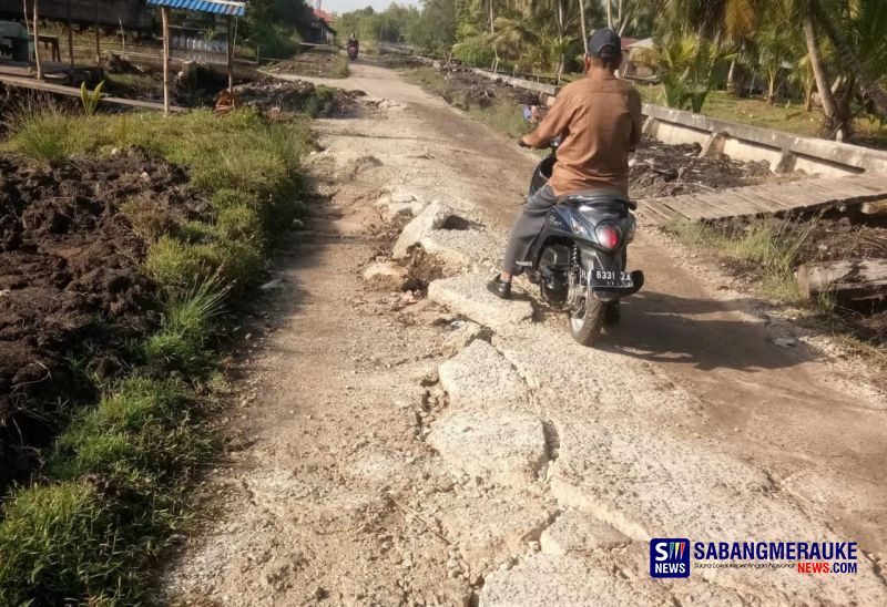 2 Jalan Poros di Rangsang Barat Rusak Parah, DPRD Meranti: Segera Perbaiki Sebelum Jatuh Korban!