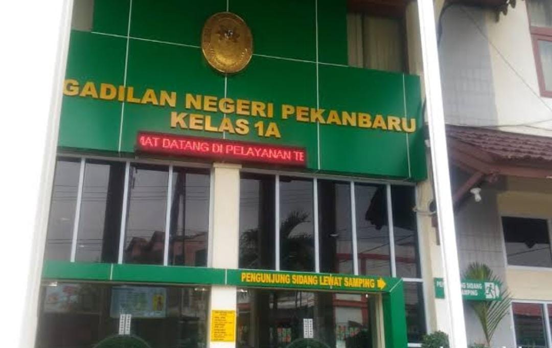 Sidang Suap PT Adimulia Agrolestari dan TPPU Terdakwa Eks Kakanwil BPN Riau Syahrir Ditunda Gara-gara Ini