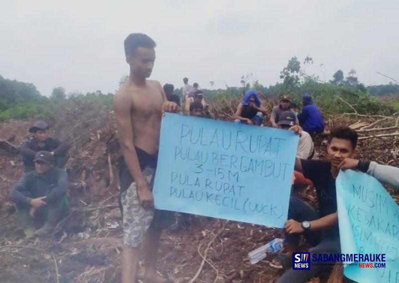 Warga Pulau Rupat Protes Ramai-ramai Tanam Karet, Tuding Lahannya Digarap PT Sumatera Riang Lestari