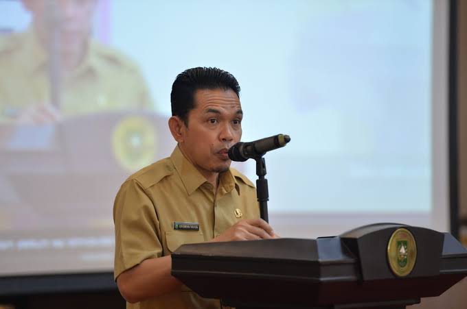Lantik Pengurus DWP Diskominfotik Provinsi Riau, Erisman Yahya Berharap Beri Perubahan Positif