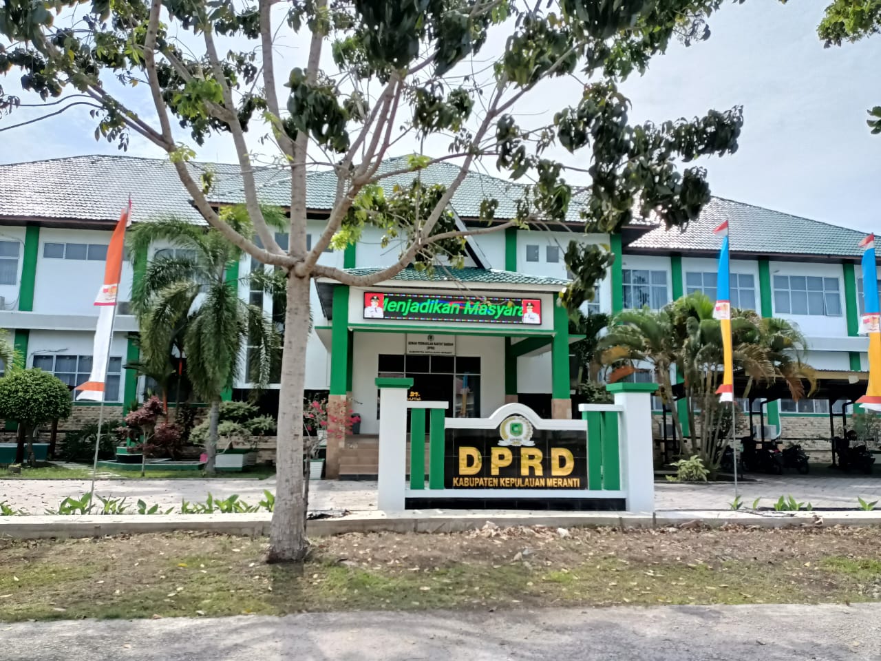 PDI Perjuangan dan PAN Saling Sikut Berebut Kursi Ketua DPRD Kepulauan Meranti, 11 Petahana Tumbang