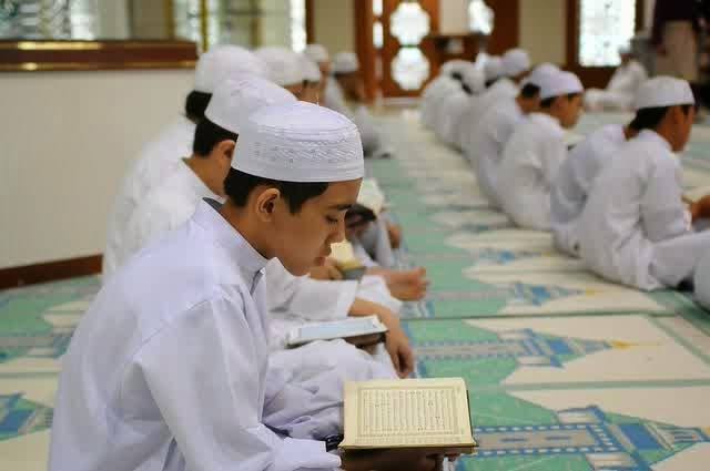 Program Satu Guru Hafiz Untuk Satu Desa, Provinsi Riau Sudah Cetak 34.271 Orang Hafiz dan Hafizah